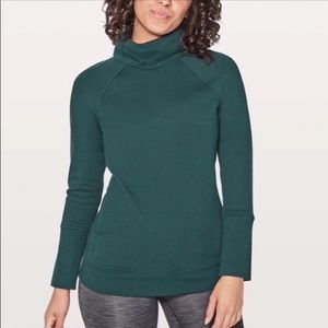 Lululemon to you tunic size 8
